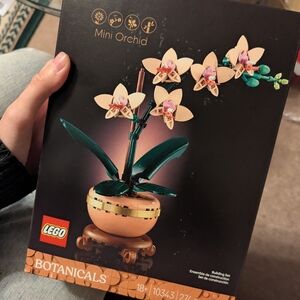 LEGO Botanical Collection Mini Orchid with Cream and Green